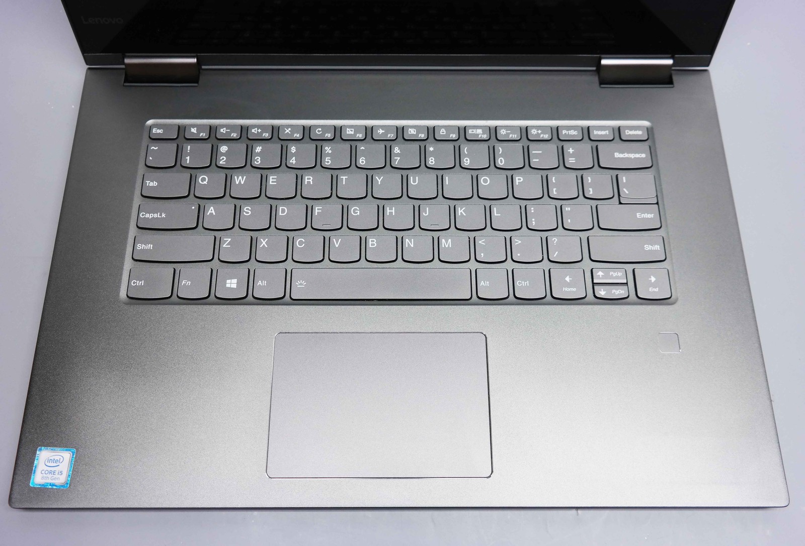 Lenovo Yoga 730 15.6″ Core i5-8250U 8GB 256GB SSD