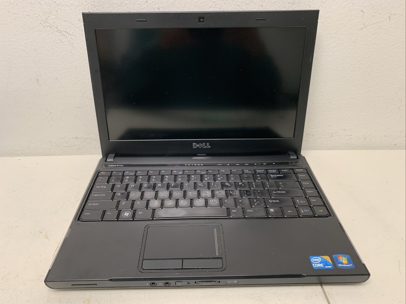 Dell Vostro 3300 Intel Core i3-M370 8GB RAM 128gb SSD Wind 11 Pro Read Descr