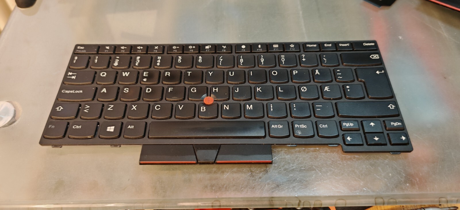 LENOVO THINKPAD L480 E480 E490 KEYBOARD KEYBOARD 01YP260 SN20P32274