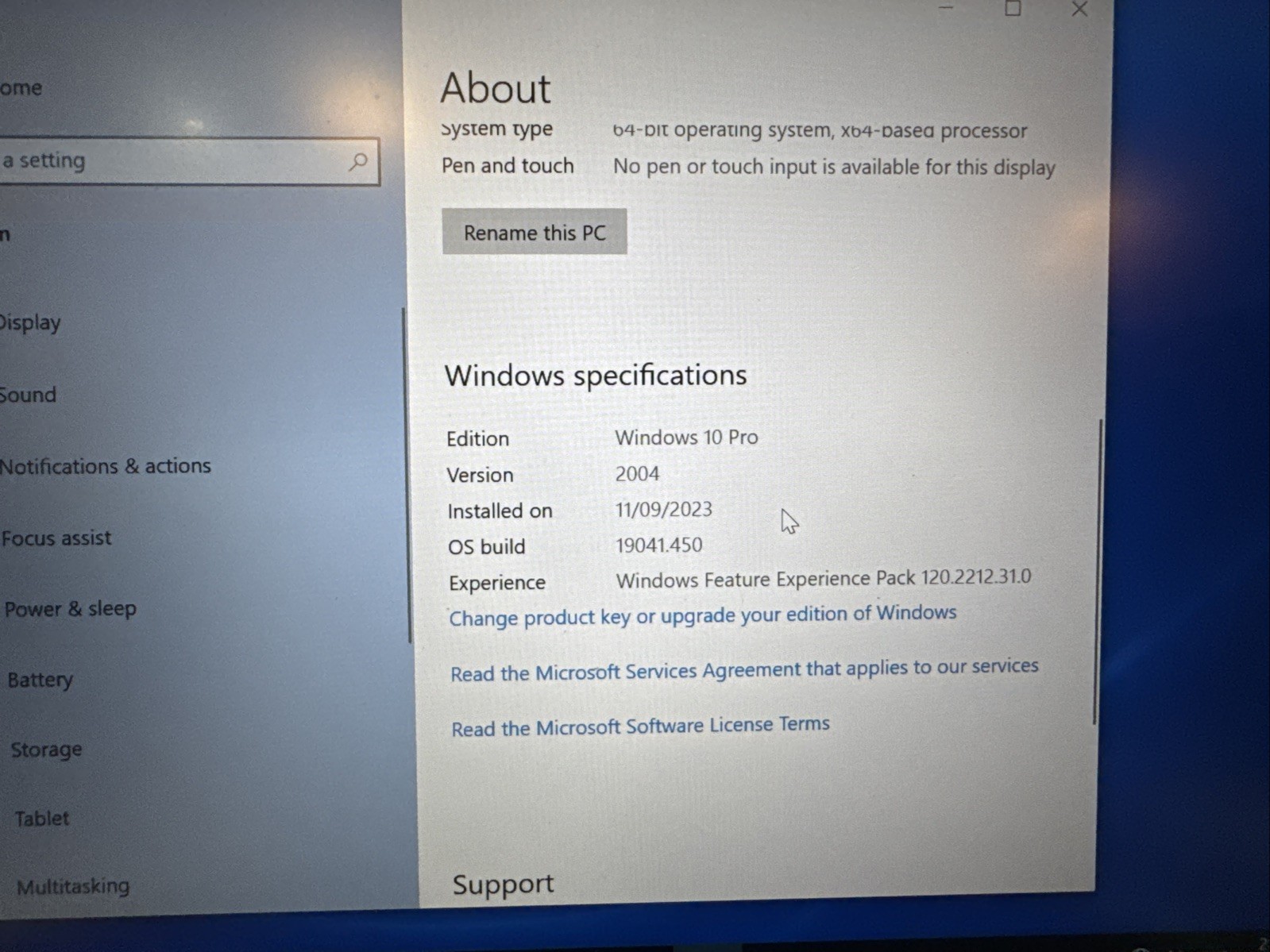 Dell Vostro 5402 Laptop 14″ Quad i5-1135G7 8GB 238GB Windows 10 Pro