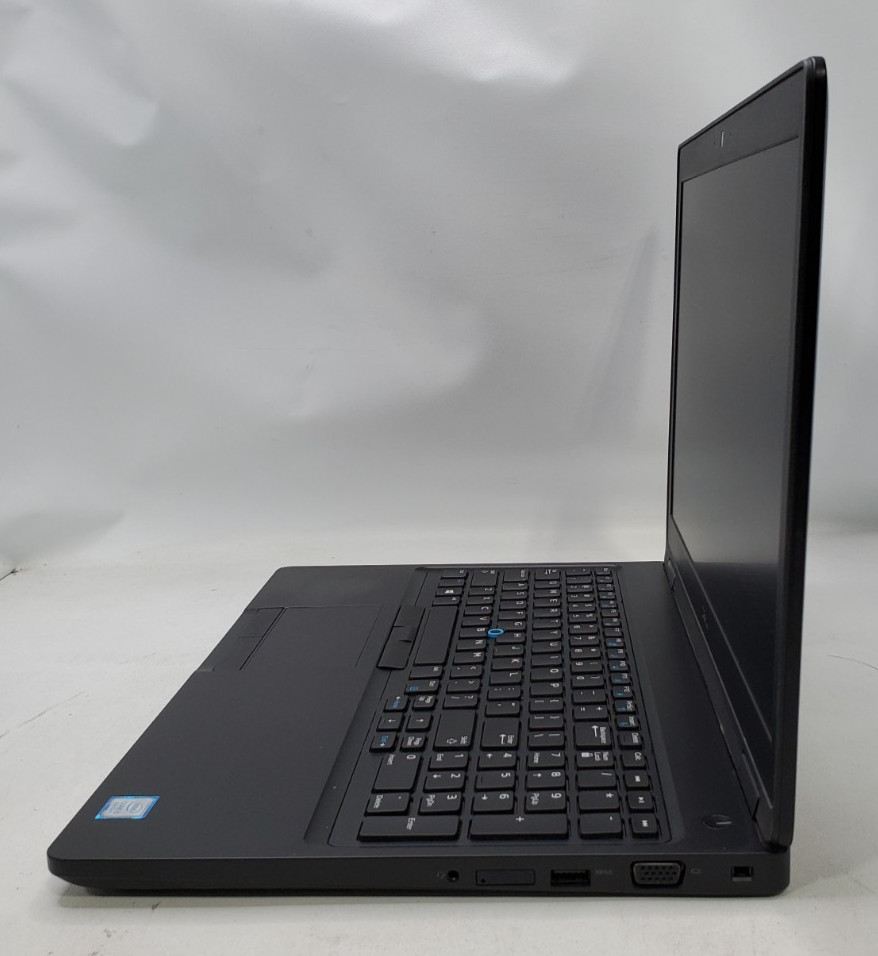 Dell Latitude 5590 15.6″ i5-8250U @ 1.6GHz 16GB RAM 256GB SSD Windows 11 Pro