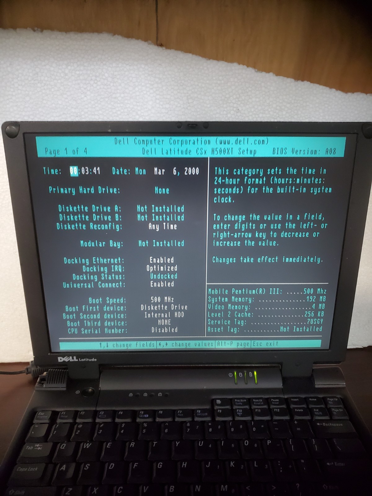 Dell latitude CSx H500XT Mobile Pentium 3 500Mhz 192MB RAM No HDD/OS! #69