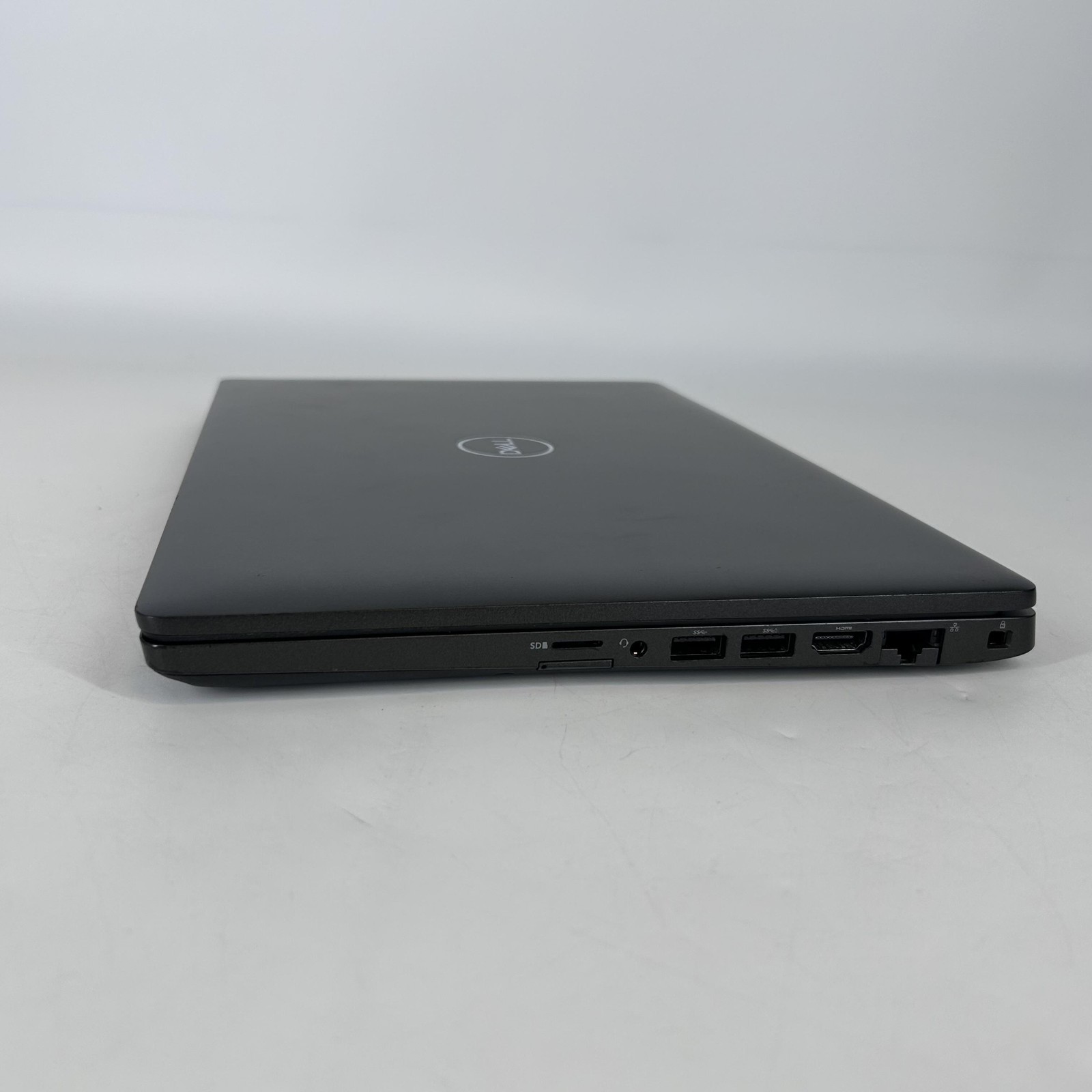 Dell Latitude 5400 14 Black HD i7-8665U 1.90GHz 16GB 500GB SSD Good WHITE SPOTS
