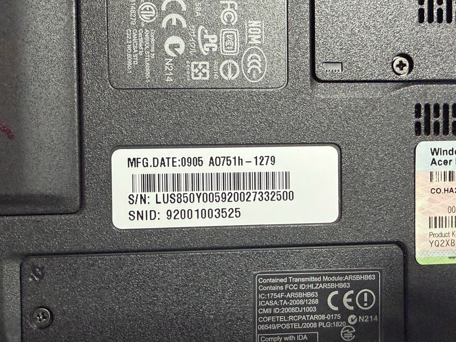 Acer Aspire One Netbook Blue 10.1″ Intel Atom 2GB RAM 80GB HDD Windows 7 Case