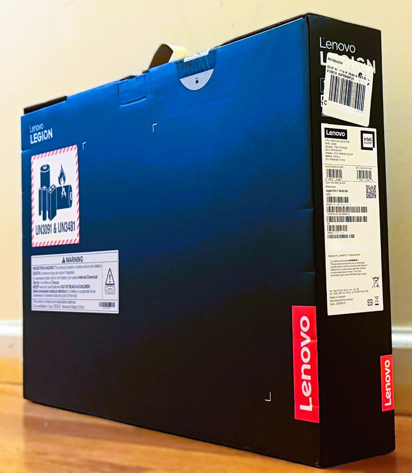 NEW Lenovo Legion Pro 7 16″ OLED Intel Ultra9 275HX RTX 5070 Ti 32GB RAM 2TB SSD