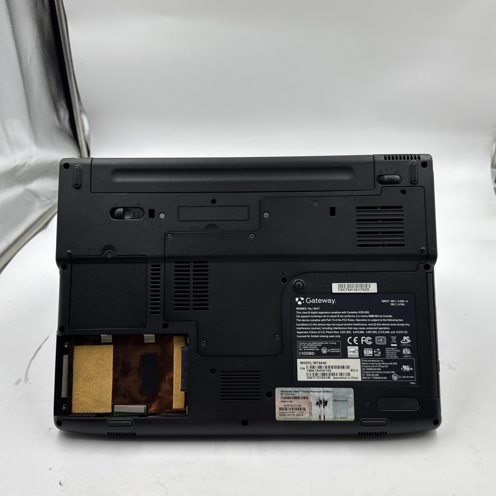 Gateway MA7 Laptop Core 2 Duo T2450 2.0GHz 4GB RAM NO HDD/OS/Caddy ( FOR PARTS)