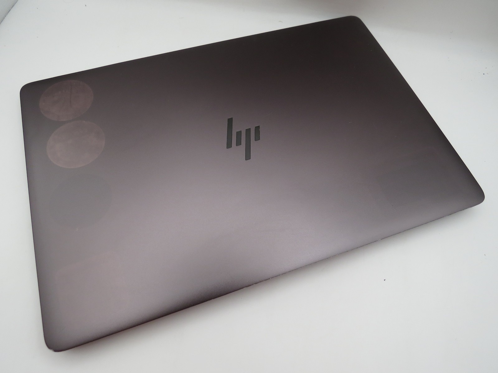 HP Zbook Studio G4 | i7-7820HQ @ 2.9GHz | 16GB / 256GB m2 | 15″ | No OS/AC