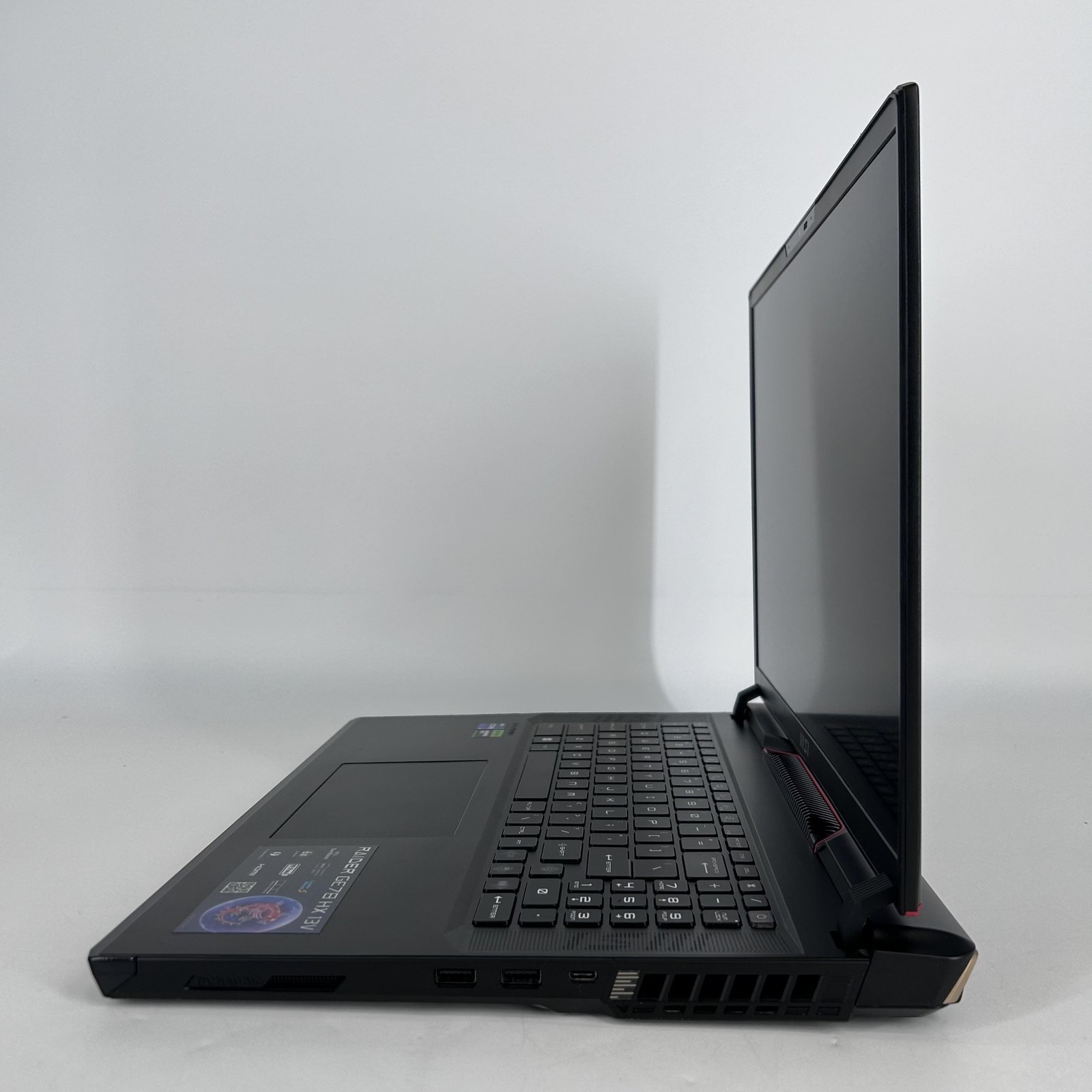 MSI Raider GE78 HX 17 240Hz QHD+ 2.2 GHz i9-13980HX 32GB 1TB SSD RTX 4080