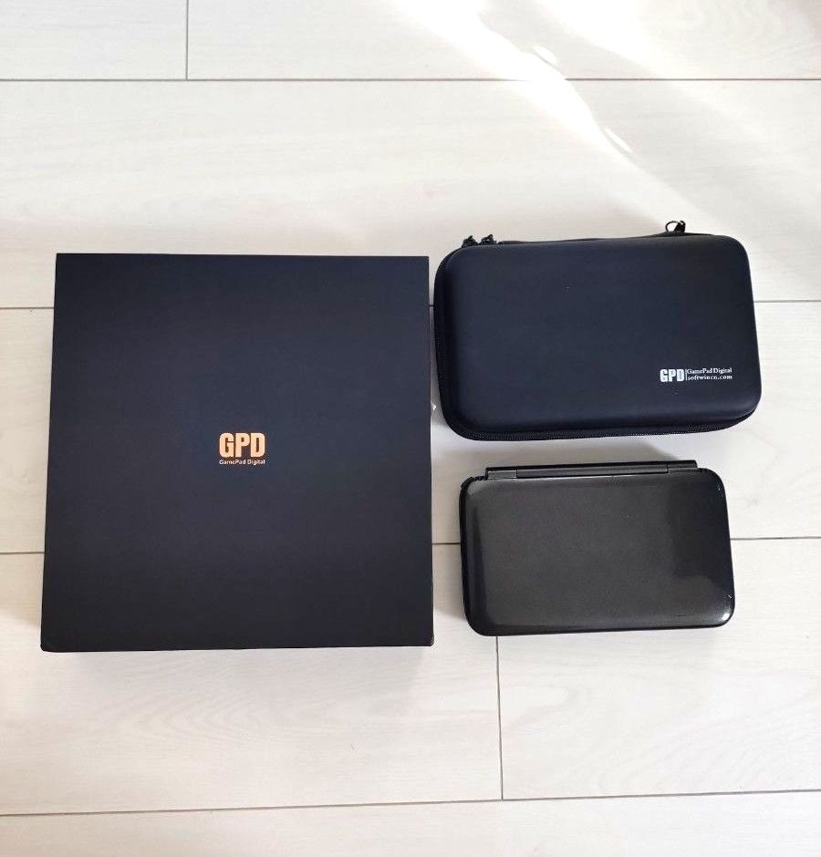 GPD WIN Atom x7-8700 RAM4GB ROM64GB