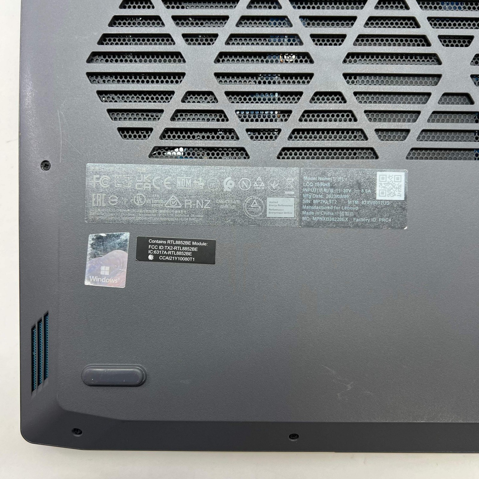 Lenovo LOQ 15IRH8 15.6″ i5-12450H 2.0GHz 8GB RAM 500GB SSD GeForce RTX 3050