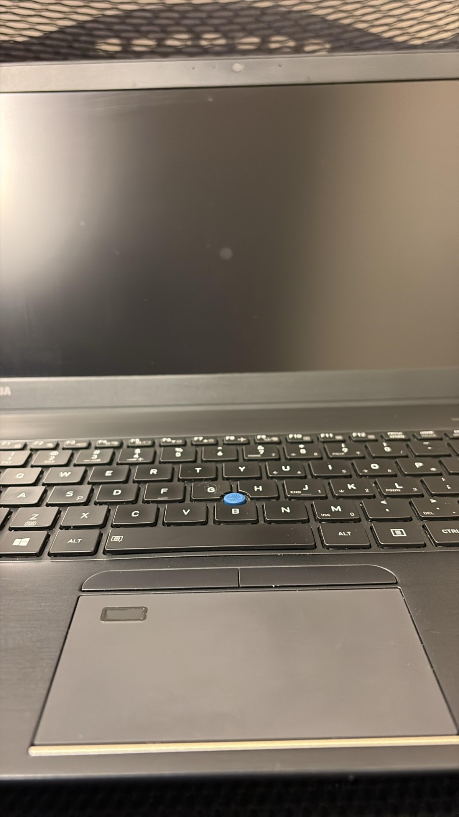 Toshiba Tecra X40-D 14″ Touch i7-7600U 8GB 256GB NVMe Win 10