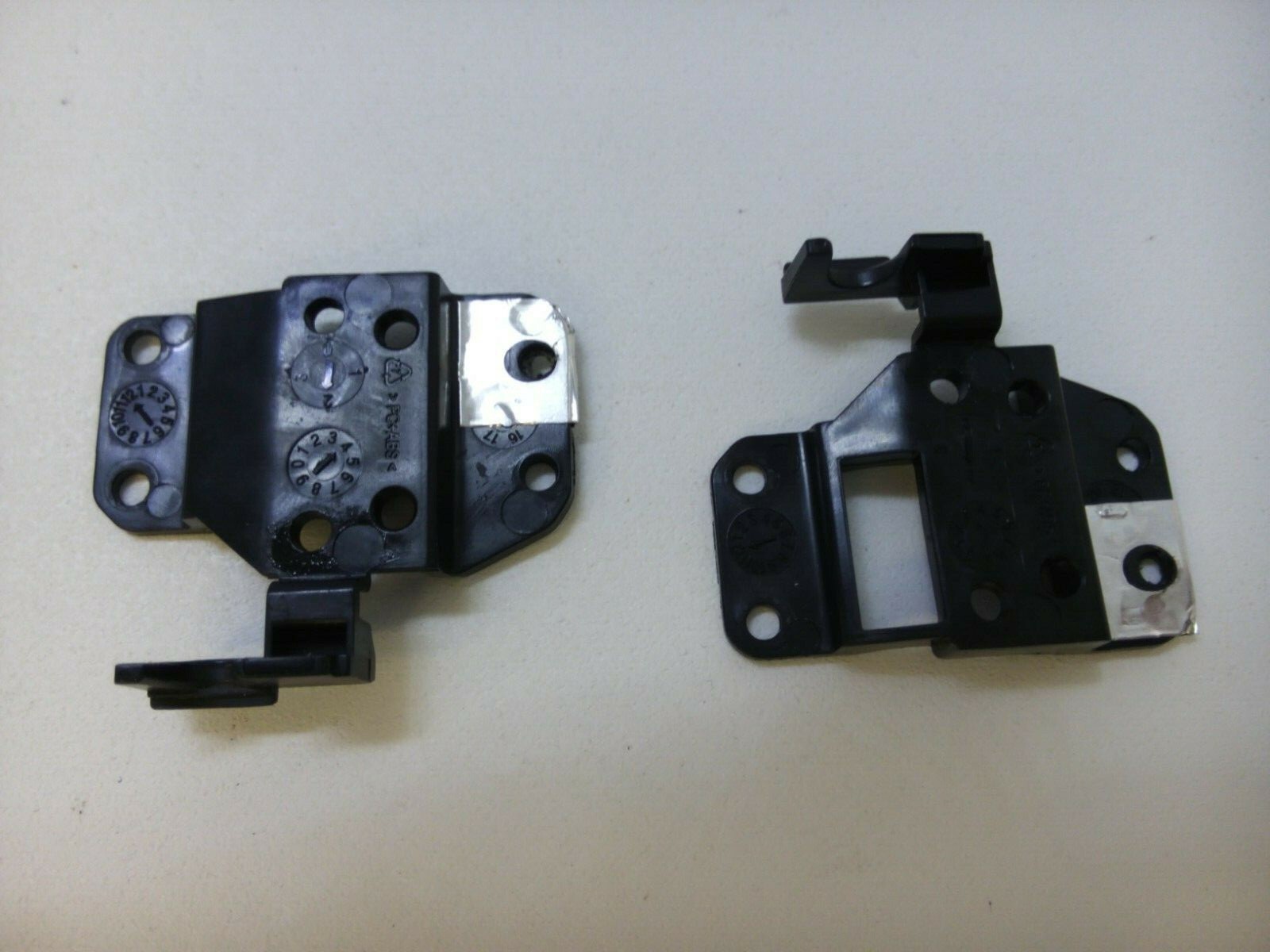 Genuine Aorus X5 v7-KL3K3D 15.6″ Bracket Braces For LCD Screen to Palmrest 127