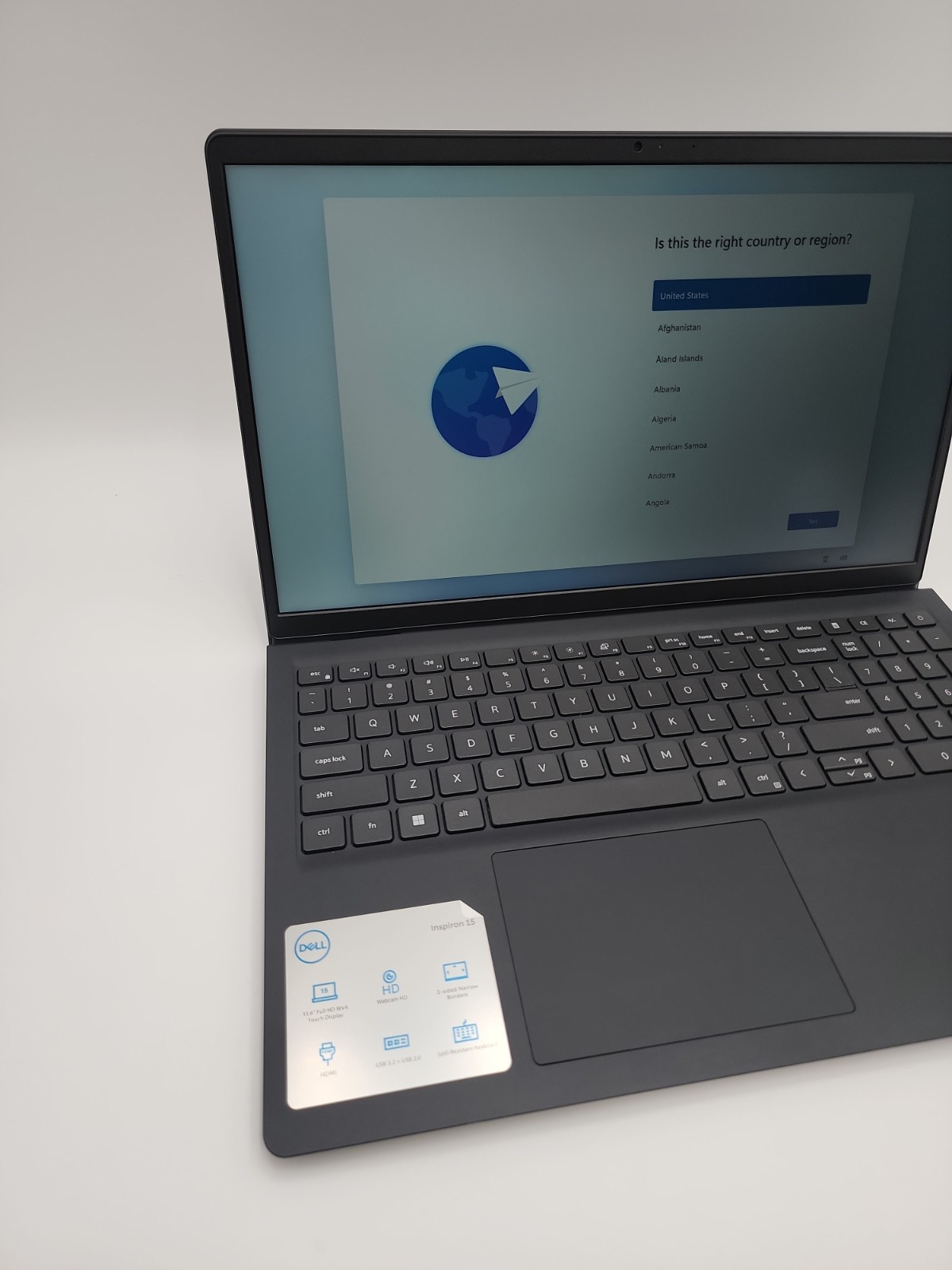 Dell Inspiron 15 3535 Laptop AMD Ryzen 7 7730U 16GB 512GB SSD 15.6″ FHD Touch