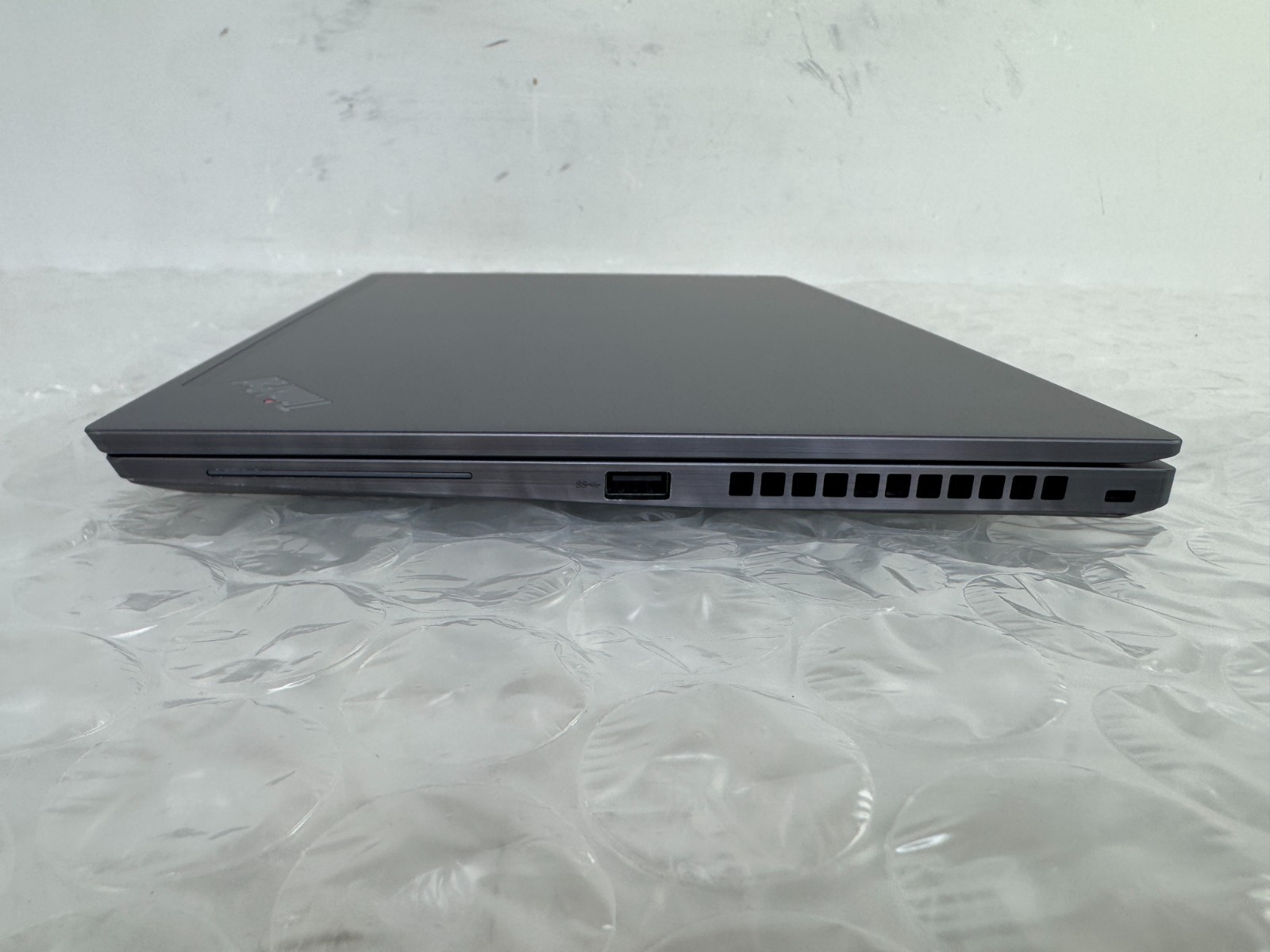 Lenovo ThinkPad T14s Gen 2 i7-1185G7 16GB 256GB SSD 14″ FHD Win 11 Pro
