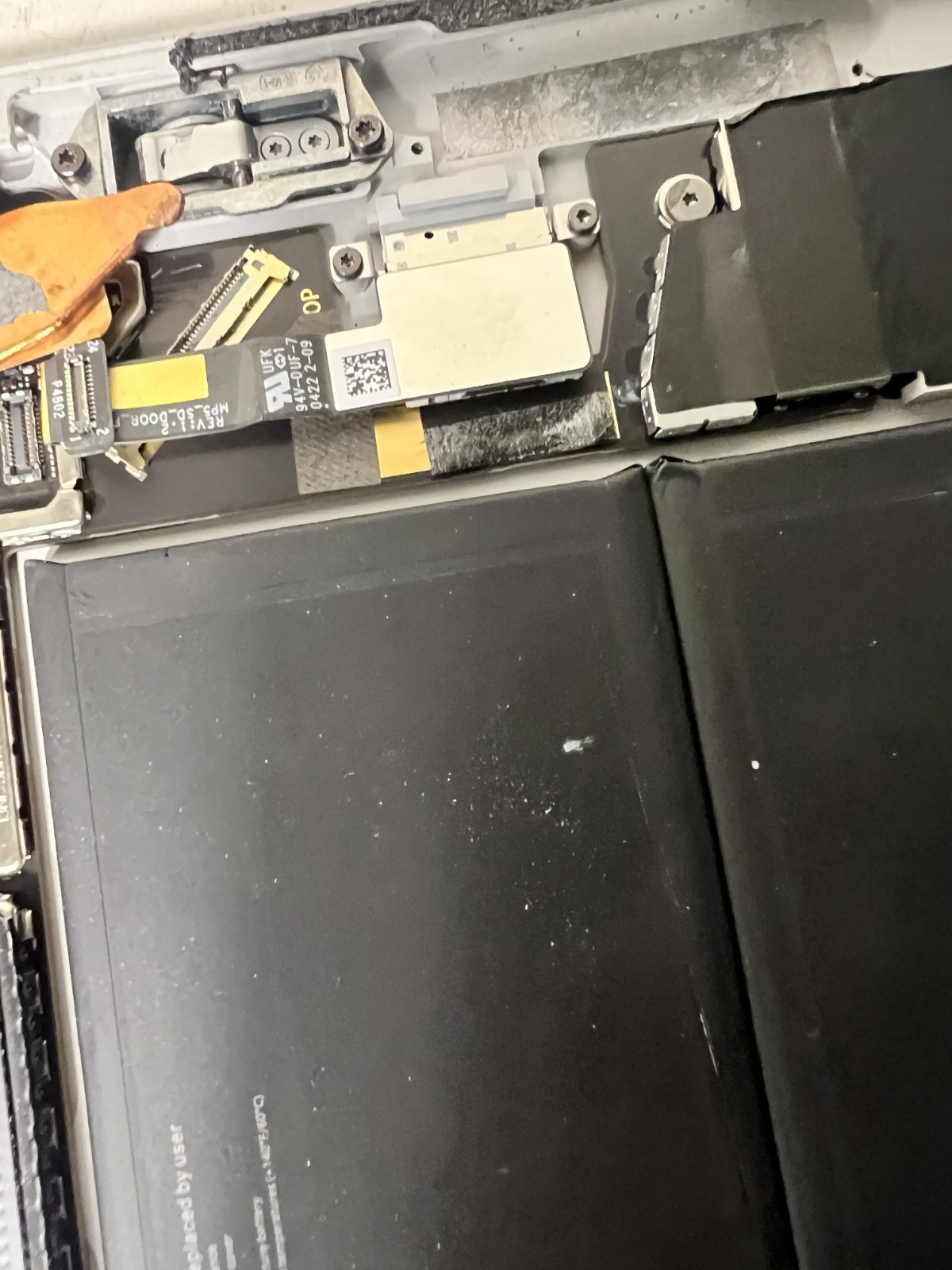 Microsoft Surface Pro 7+ 1960 12.3″ i5-1135G7 2.4GHz 8GB RAM 📖AS-IS NO SCREEN📖