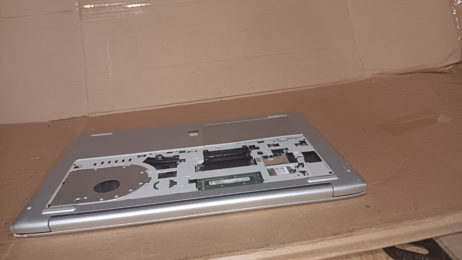 HP ProBook 455 G5 Laptop AMD A9-9420 Radeon R5 CPU 15.6″ LCD Screen Boots Parts