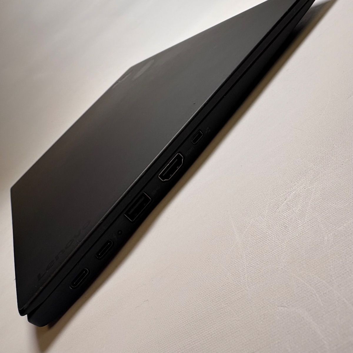 Lenovo ThinkPad X1 Carbon 5th Gen, 14″ FHD, i7-7600U, 16GB, 256GB *Pls READ*