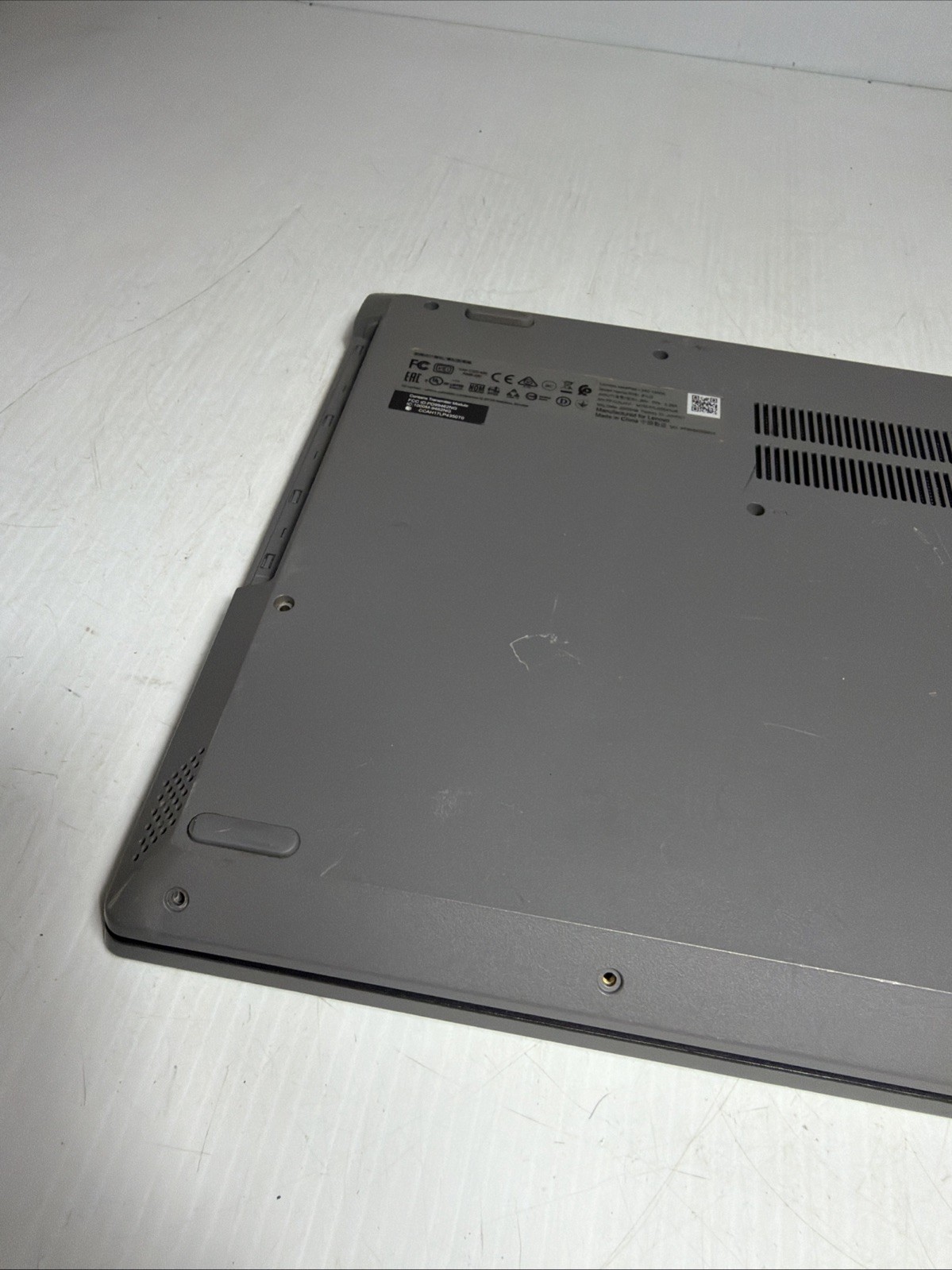 Lenovo Ideapad L340-15IWL Laptop Pentium 5405u 4gb Ram No Drives Boots Bios