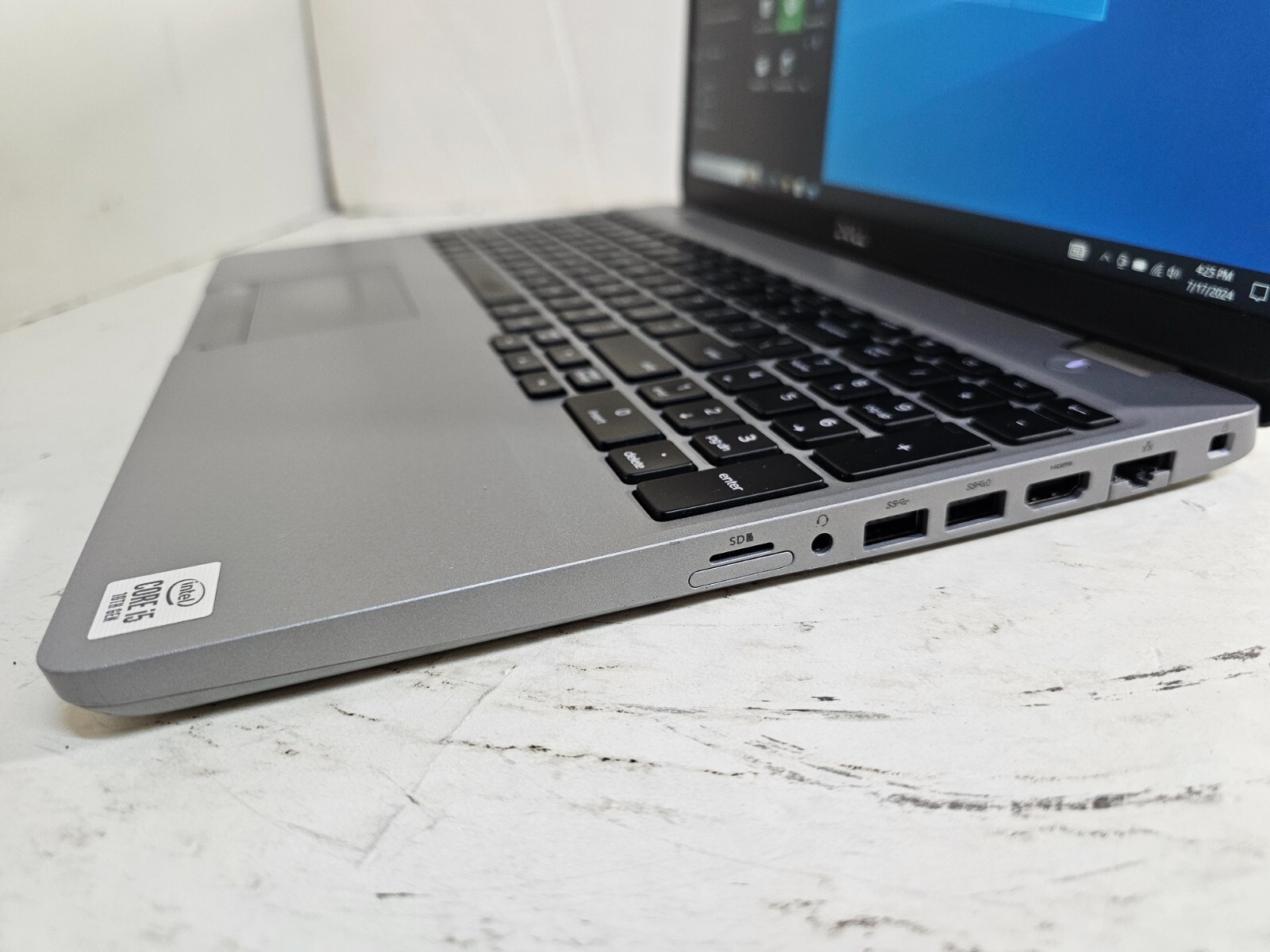 Dell Precision 3550 Laptop – 1.7 GHz i5-10310U 8GB 256GB SSD Webcam 15.6″