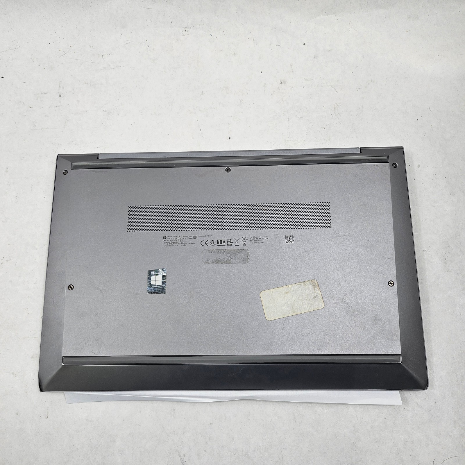HP ZBook FireFly 14 G8 14″ i5-1145G7 2.60GHz 16GB RAM 512GB SSD No OS Read