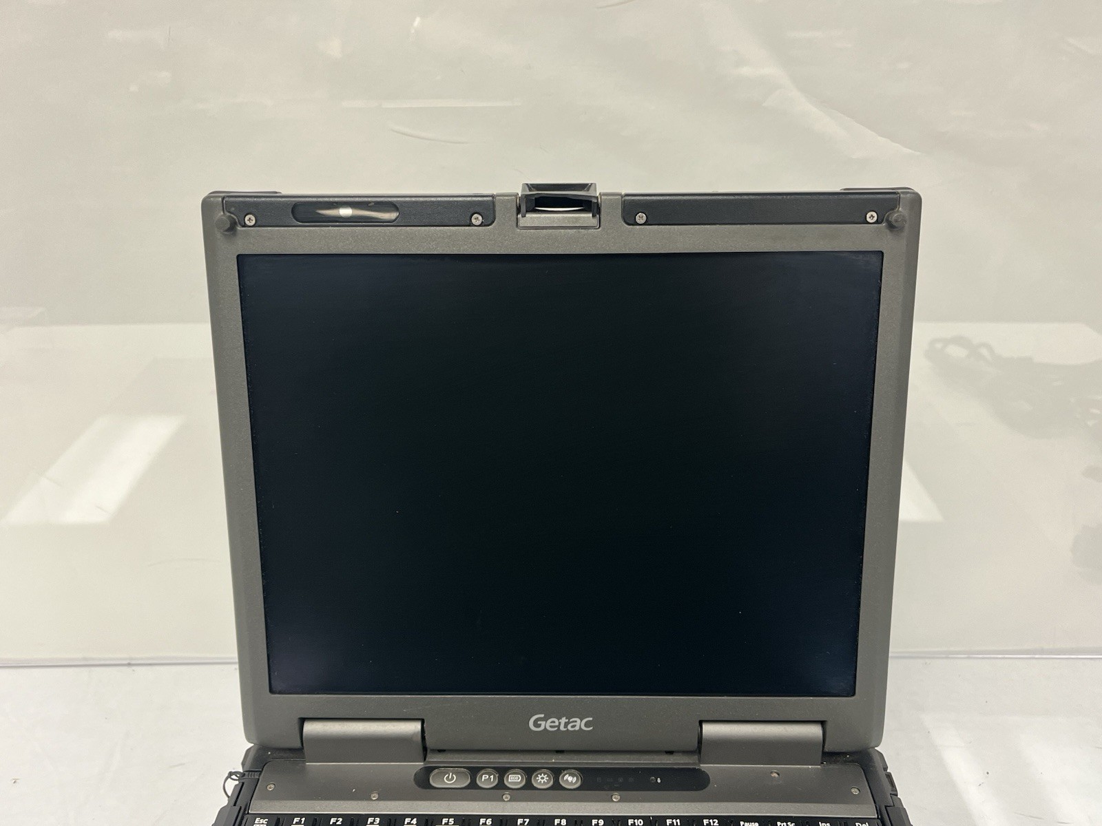 Getac B300 G5 Rugged Touch 13.3″ i5-4300M 2.60GHz 4GB Ram 128GB SSD 14869 Hours