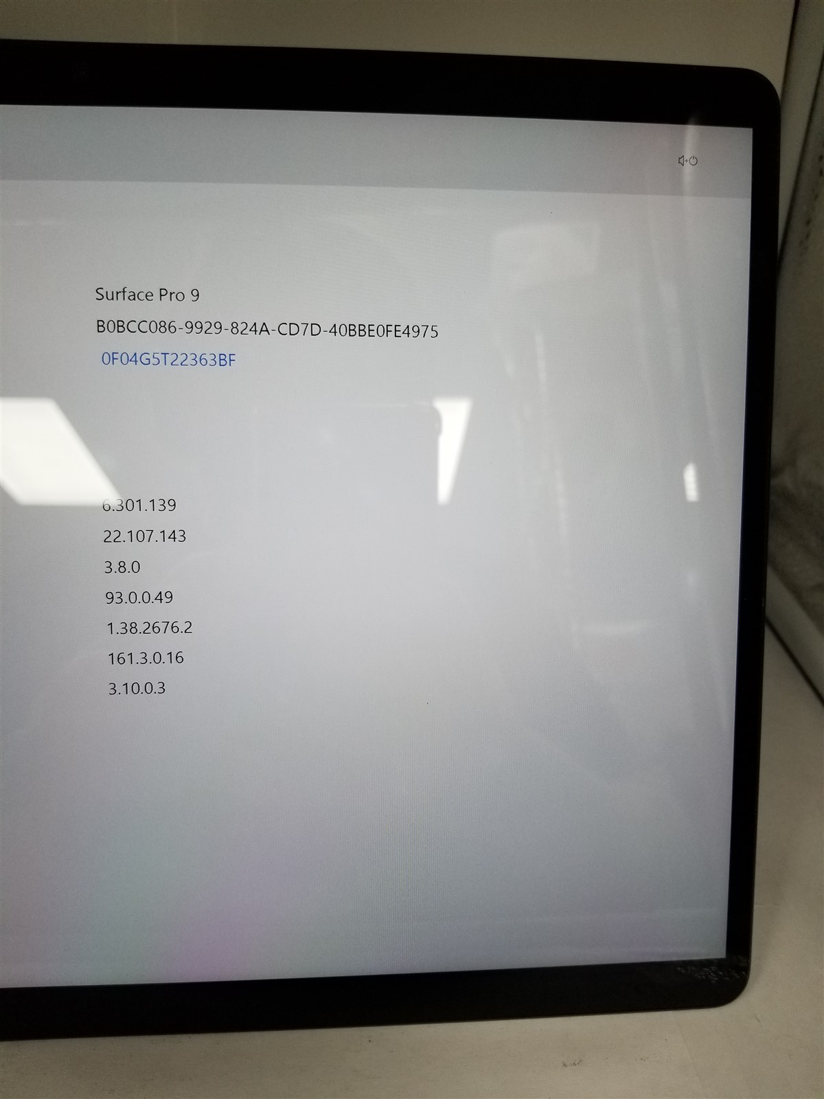 Microsoft Surface Pro 9 Core i5 13″ 8GB/256GB Black Reduced Price VW6178