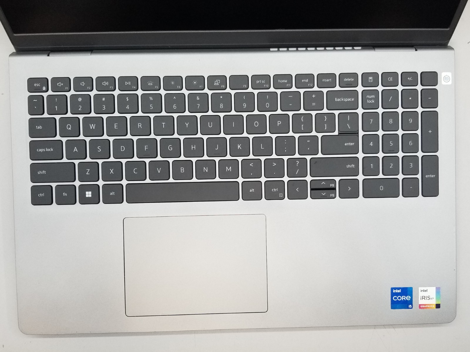 Dell Vostro 3530 15.6″ FHD i5-1335U 3.4GHz 8GB RAM 256GB NVMe Win 11 Pro WiFi BT