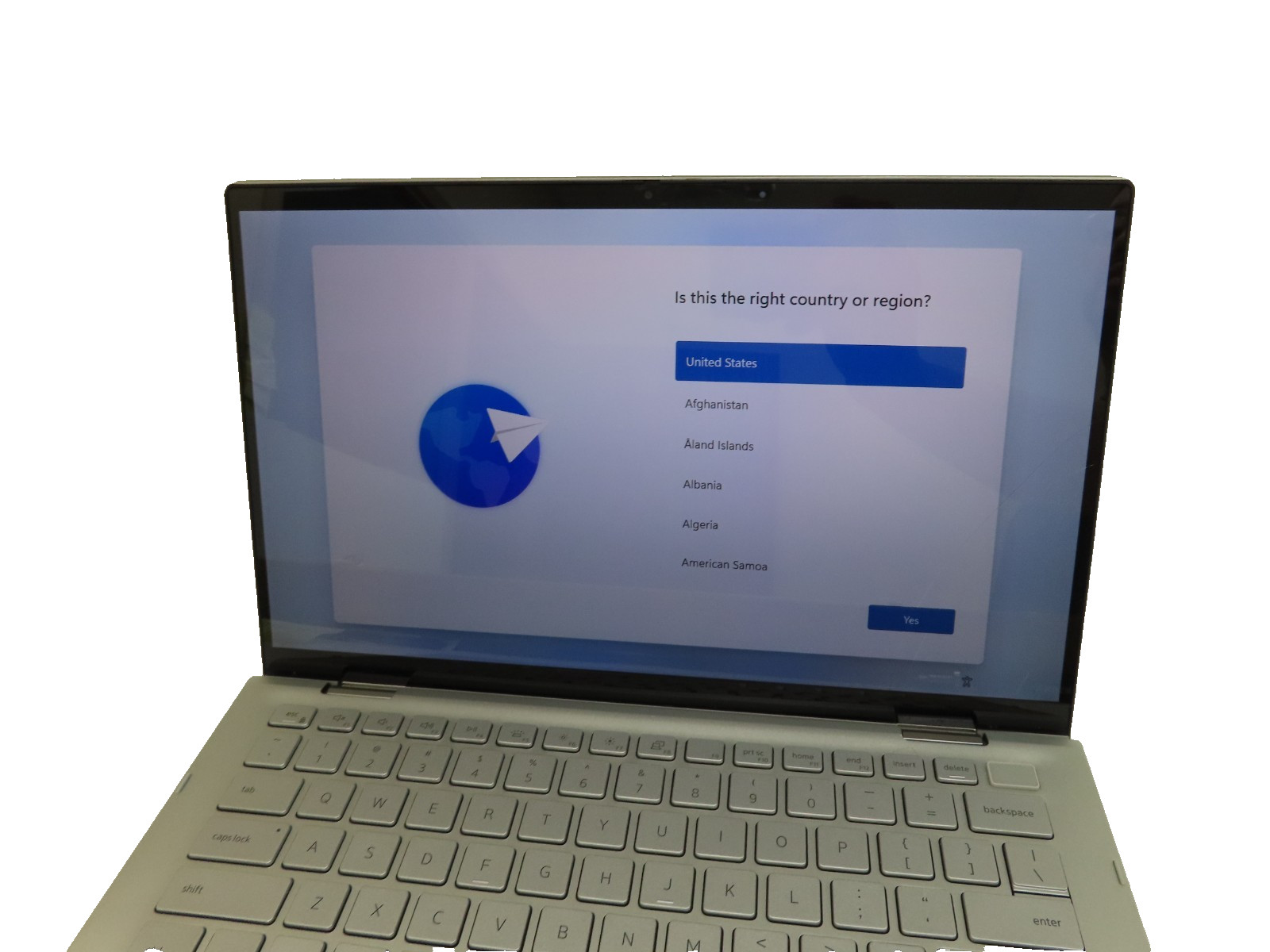 Dell Inspiron 7306 2-in-1 13.3″ Intel i5-1135G7 2.4GHz 8GB RAM 512GB SSD
