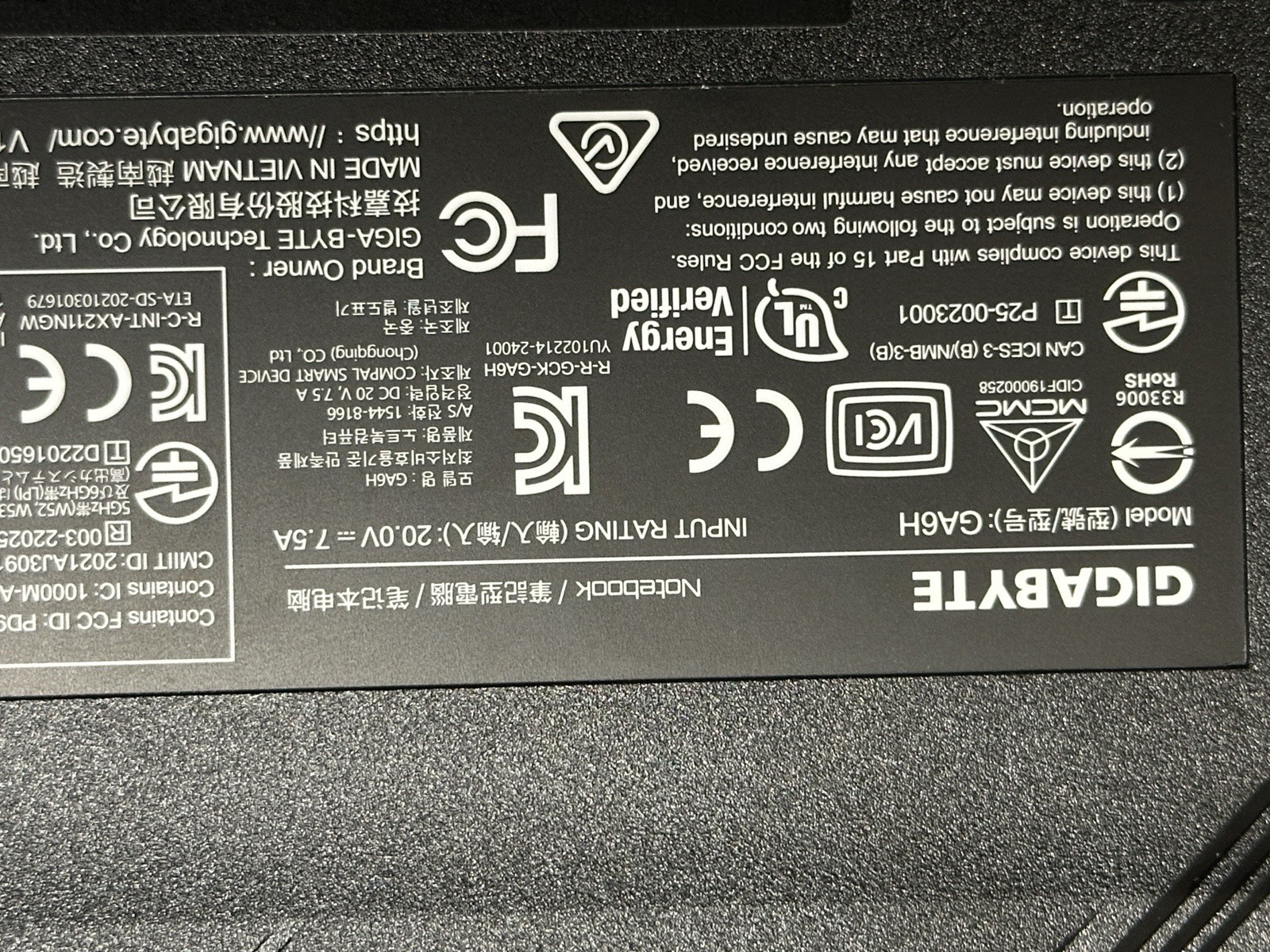 Gigabyte Notebook GAMING A16 GA6H (CVH) Laptope RAM 16GB SSD 1TB RTX5060 HDMI