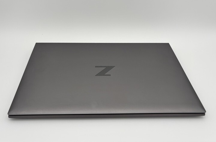 HP ZBook FireFly 15.6 G8 Laptop I7 / 1 TB / 64 GB / TOUCHSCREEN