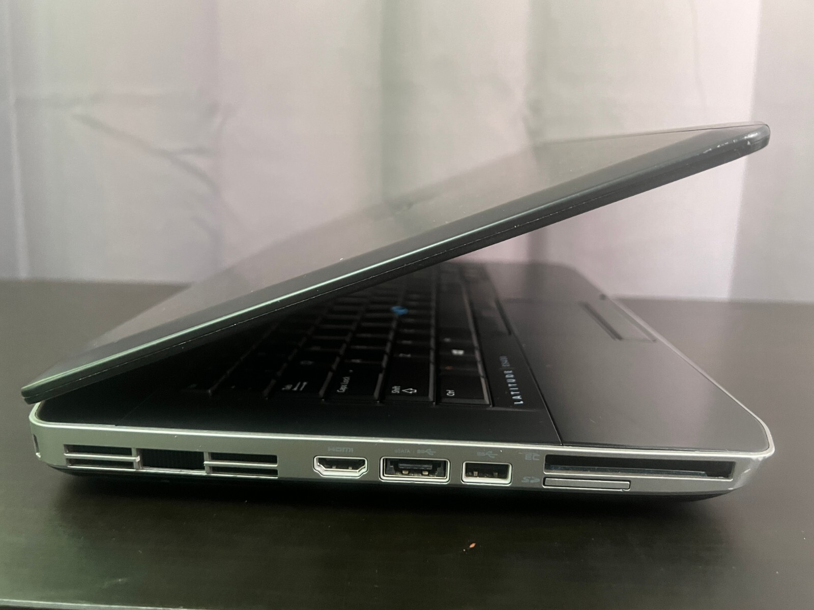 *READ* Dell Latitude E5430 (14in, Intel Core i5 3210M, 8GB, 320GB, Windows 10)