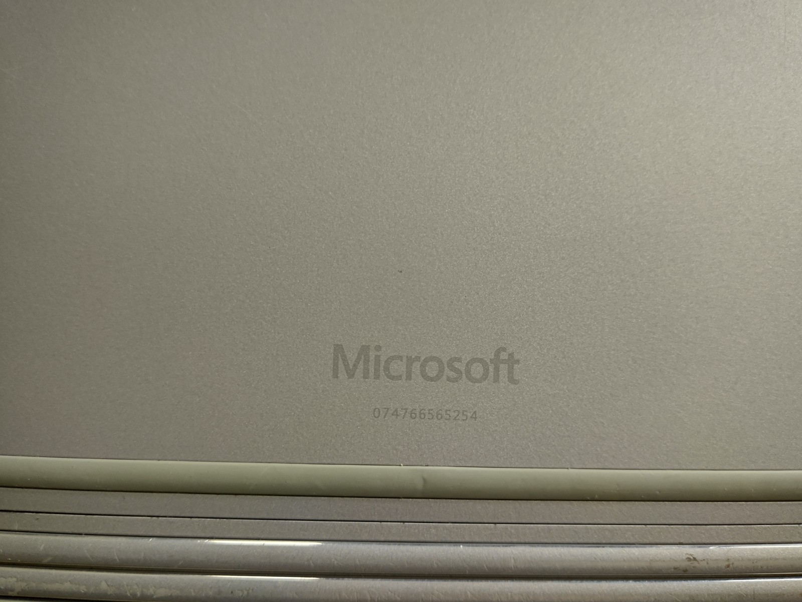 Microsoft Surface Book 1 Performance Base 1785 nVidia 965M 2GB 1703/1704/1705