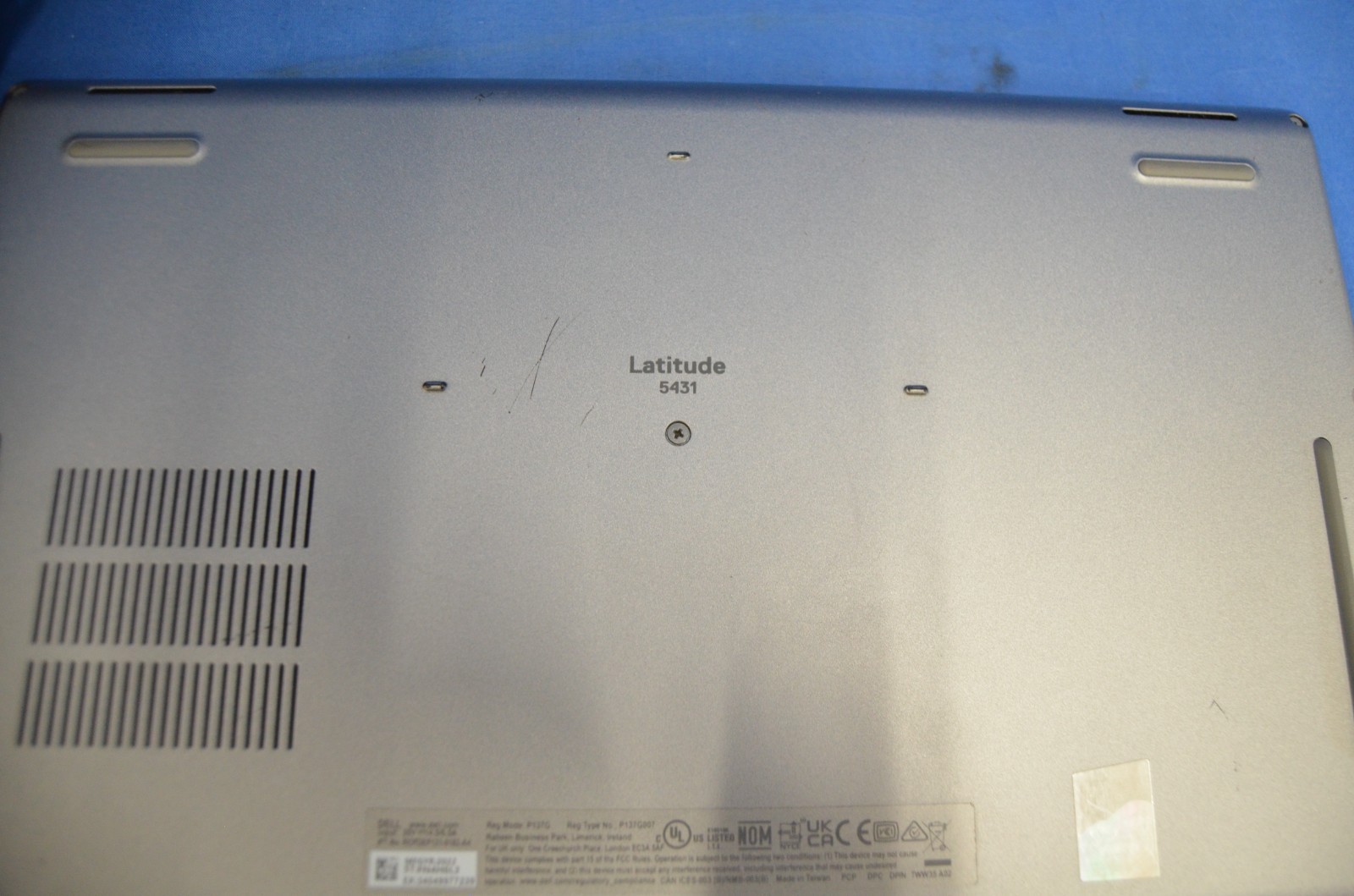 Dell Latitude 5431 i5-1250P 16GB 238 GB