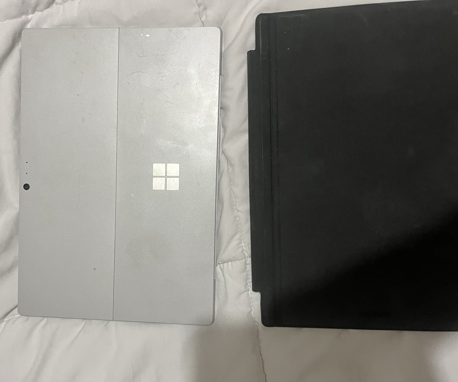 Microsoft Surface Pro 4 1724p Display, I7-6650U, 16GB RAM, 256GB