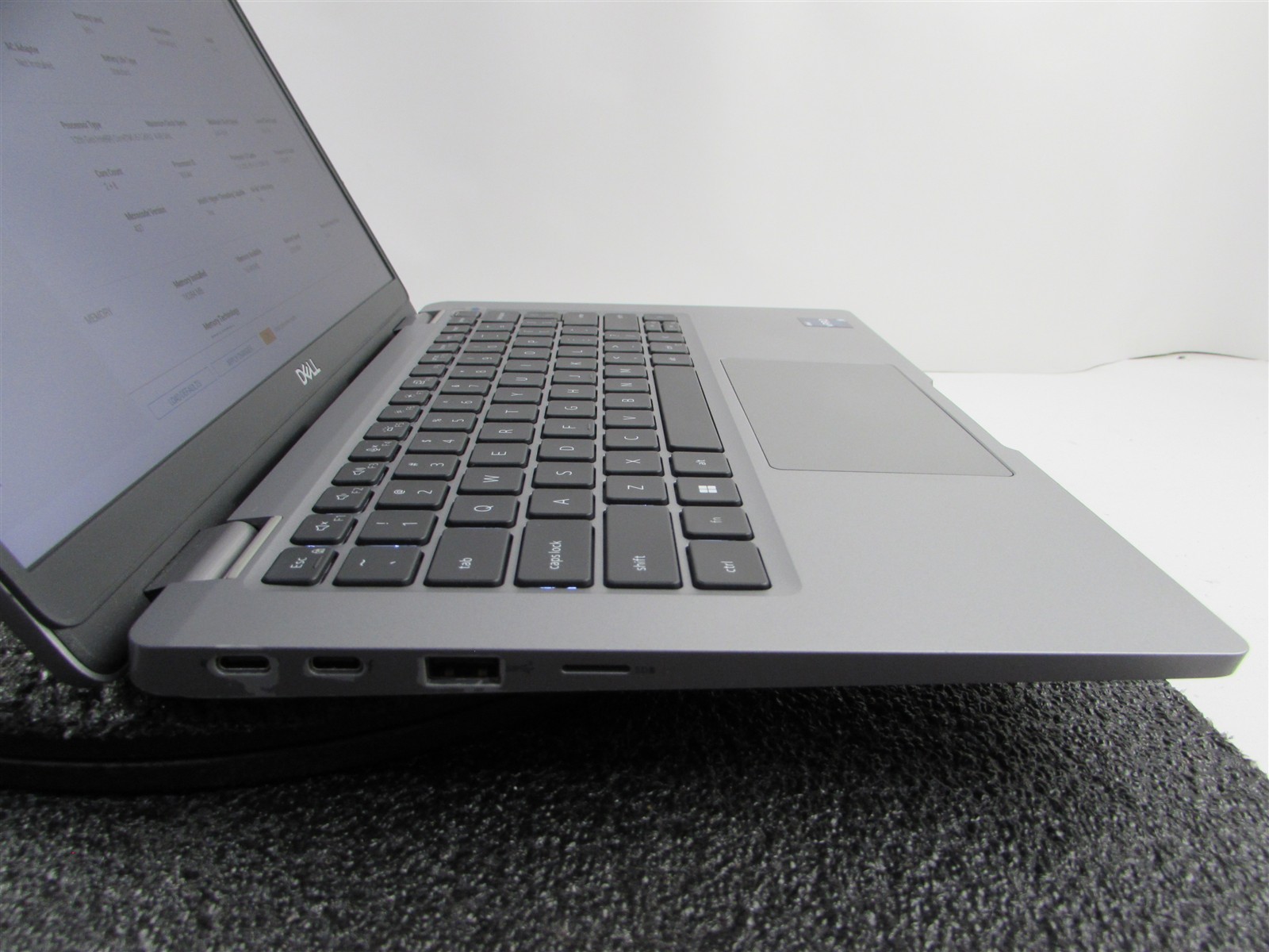 DELL LATITUDE 5330 FHD TOUCHSCREEN I5-1245U 10 CORE 512GB SSD 16GB RAM NO O.S