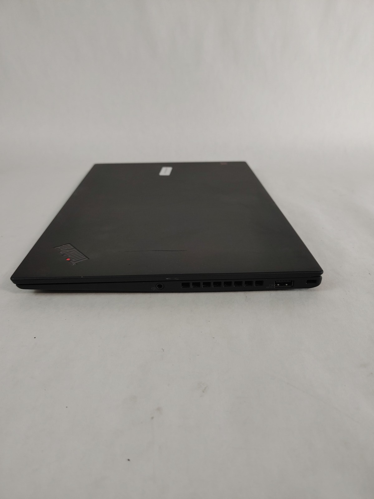 Lenovo ThinkPad X1 Carbon 6th Core i7-8550U 1.80 GHz 16 GB DDR3 No HDD