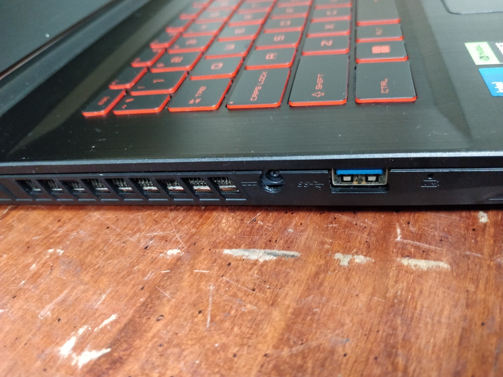MSI Thin GF63 INTEL CORE I7-10750H@2.60GHz 8GB RAM GTX 3050 NO DRIVE PARTS 9034