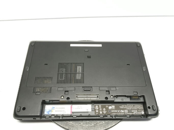HP ZBook 15 Intel i5-4300M 2.6GHz 8 GB NO HDD No Batt
