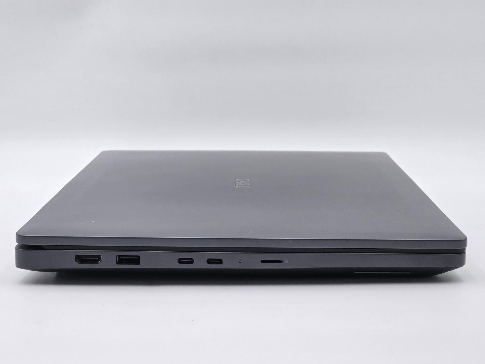 Dell Pro Max 16 MC16250 16″ Ultra 7 265H 32GB 1TB RTX PRO 1000 Win11 Pro Wty