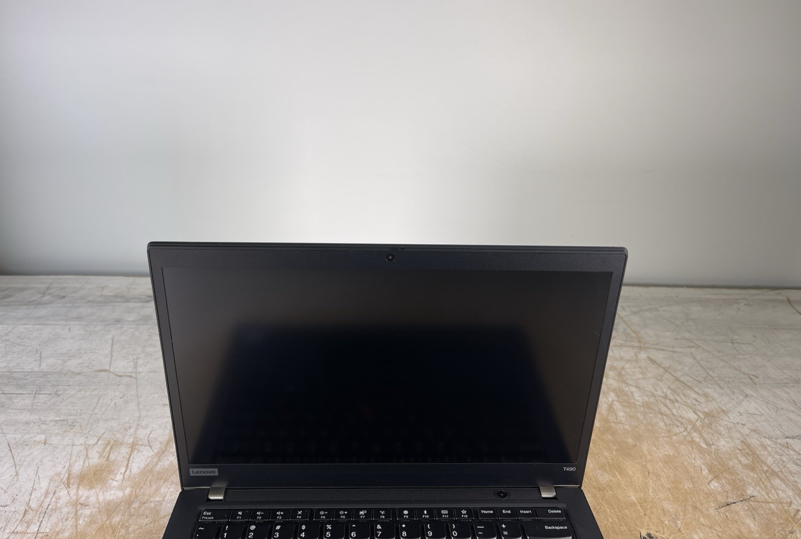 LENOVO THINKPAD T490 i7-8565U @ 1.80GHz, 16GB RAM, NO HDD/OS