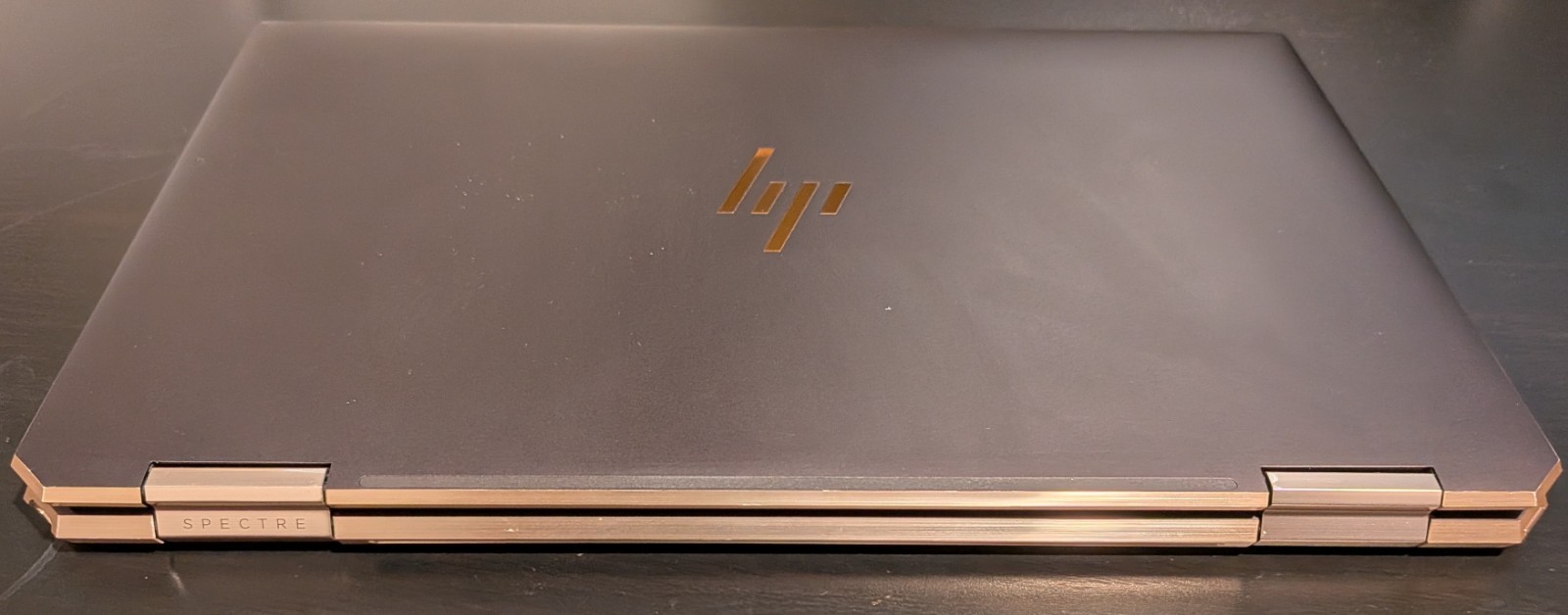 HP Spectre x360 13-aw2003dx 13.3″ 4K OLED, Intel i5 11th, 512 GB SSD, 8GB ram