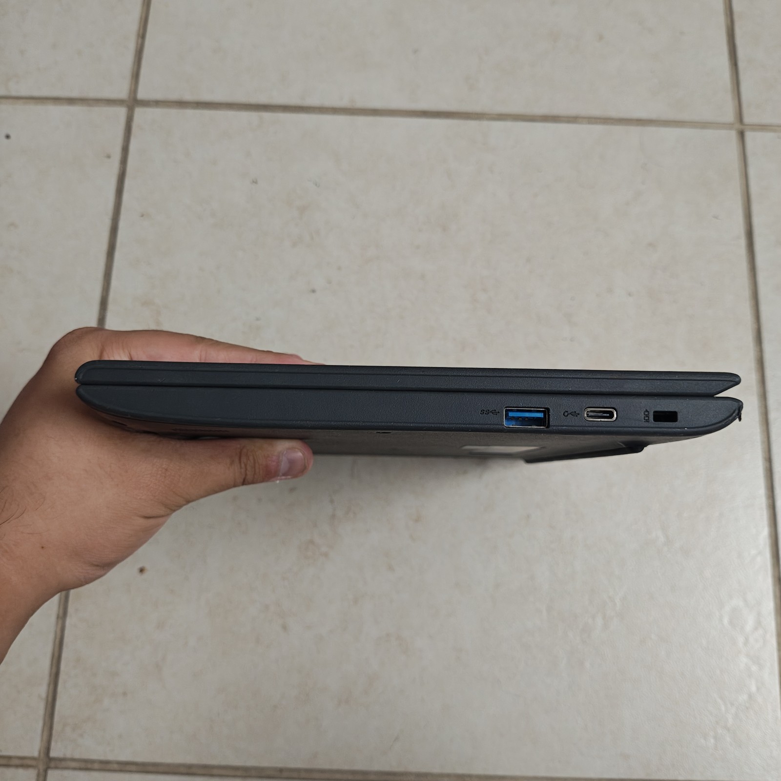 Lenovo 100e Chromebook 11.6″ Laptop – 32GB eMMC/4GB RAM – Celeron N3350 #3736