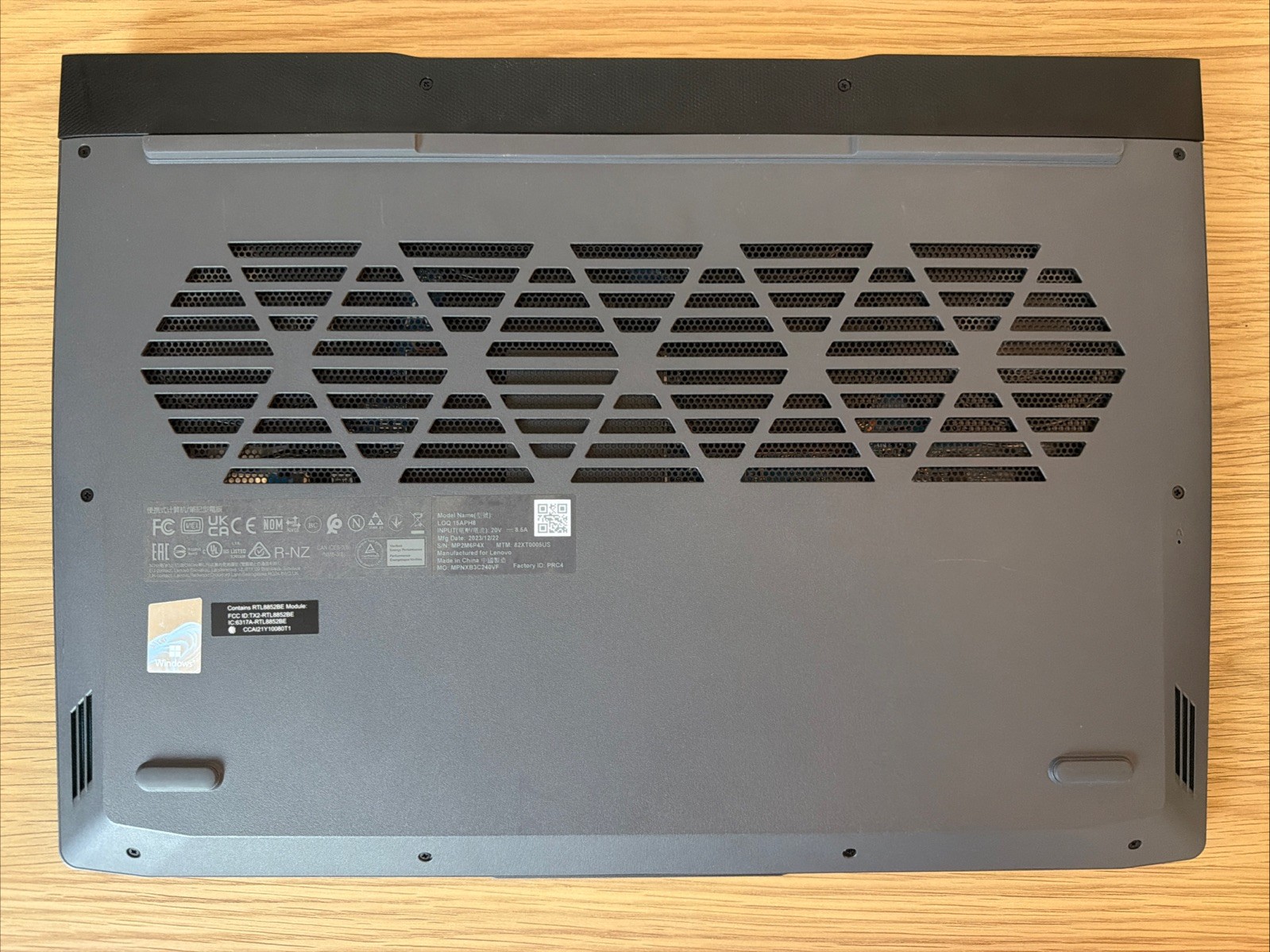 Lenovo LOQ 15 – APH8
