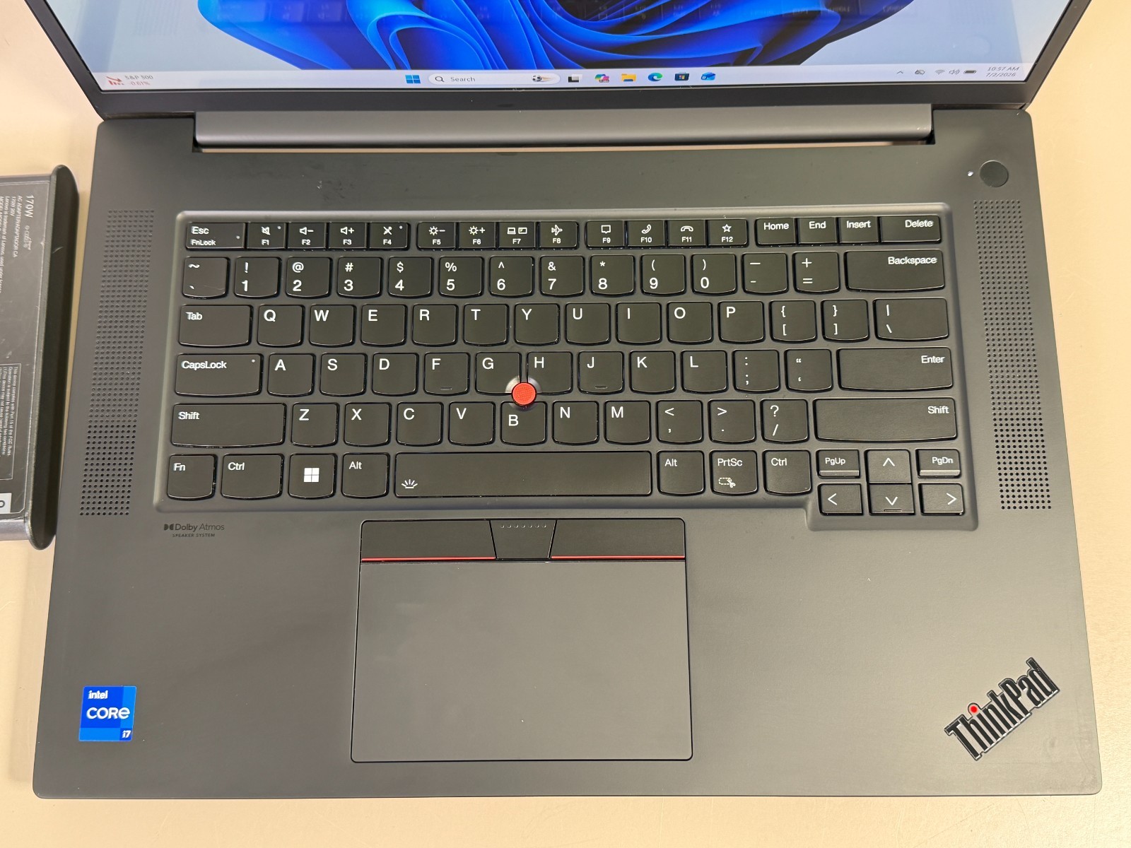 LENOVO THINKPAD P1 GEN 6 16″ 4K+ OLED TOUCH i7-13700H 32GB 1TB SSD RTX 2000 Ada