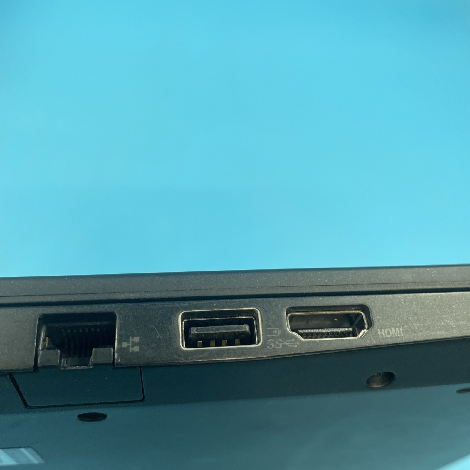 (LOT OF 9) Lenovo ThinkPads | i7 8th Gen | 8/16GB RAM | ** READ BELOW ** | NO OS