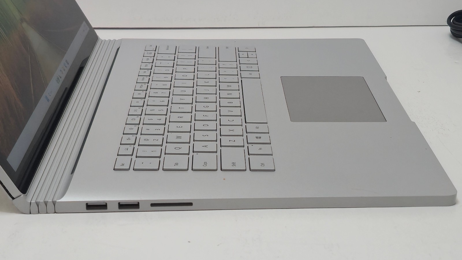 Surface Book 3 15″ (1899) i7-1065G7 32GB RAM 1TB SSD GTX 1660 GPU 6GB GDDR6