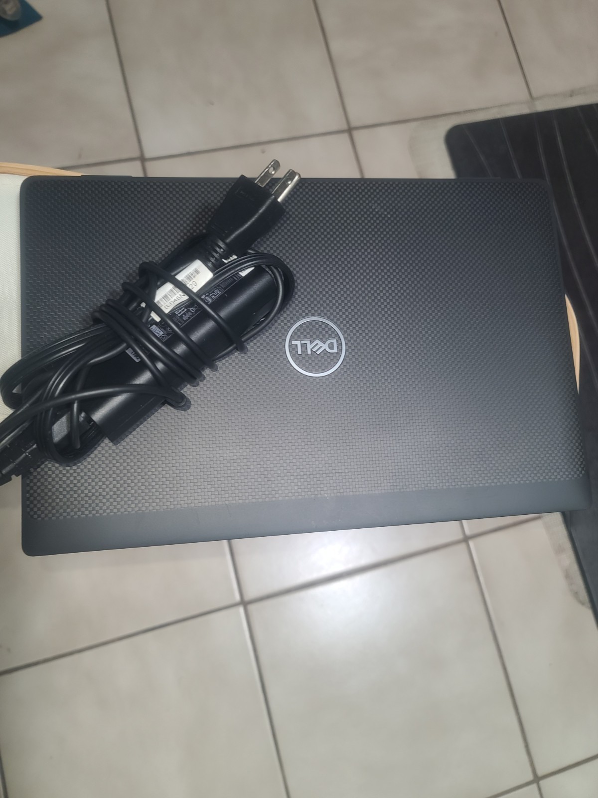 Dell Latitude 7430 14″ 256GB i5-1245U WIN11P, Carbon