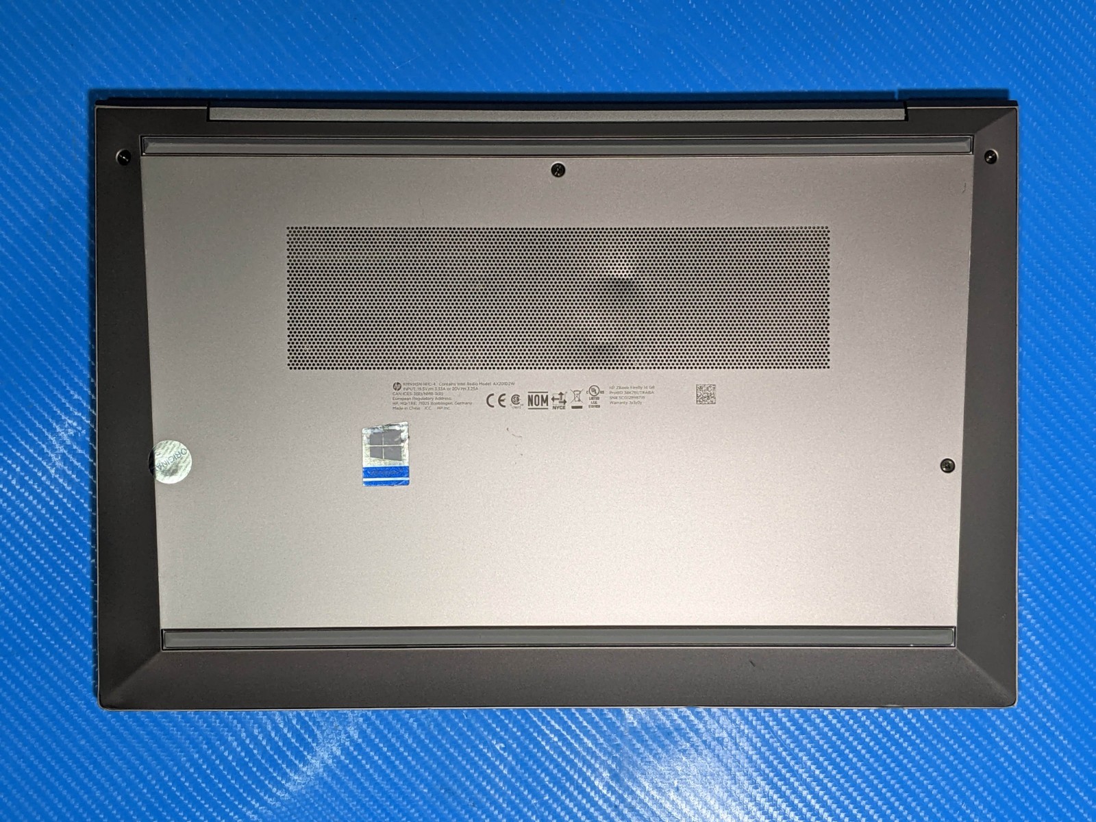 HP ZBook Firefly G8 14″ FHD i7-1185G7 3GHz 16GB 512GB SSD NVIDIA T500 W11Pro +PA