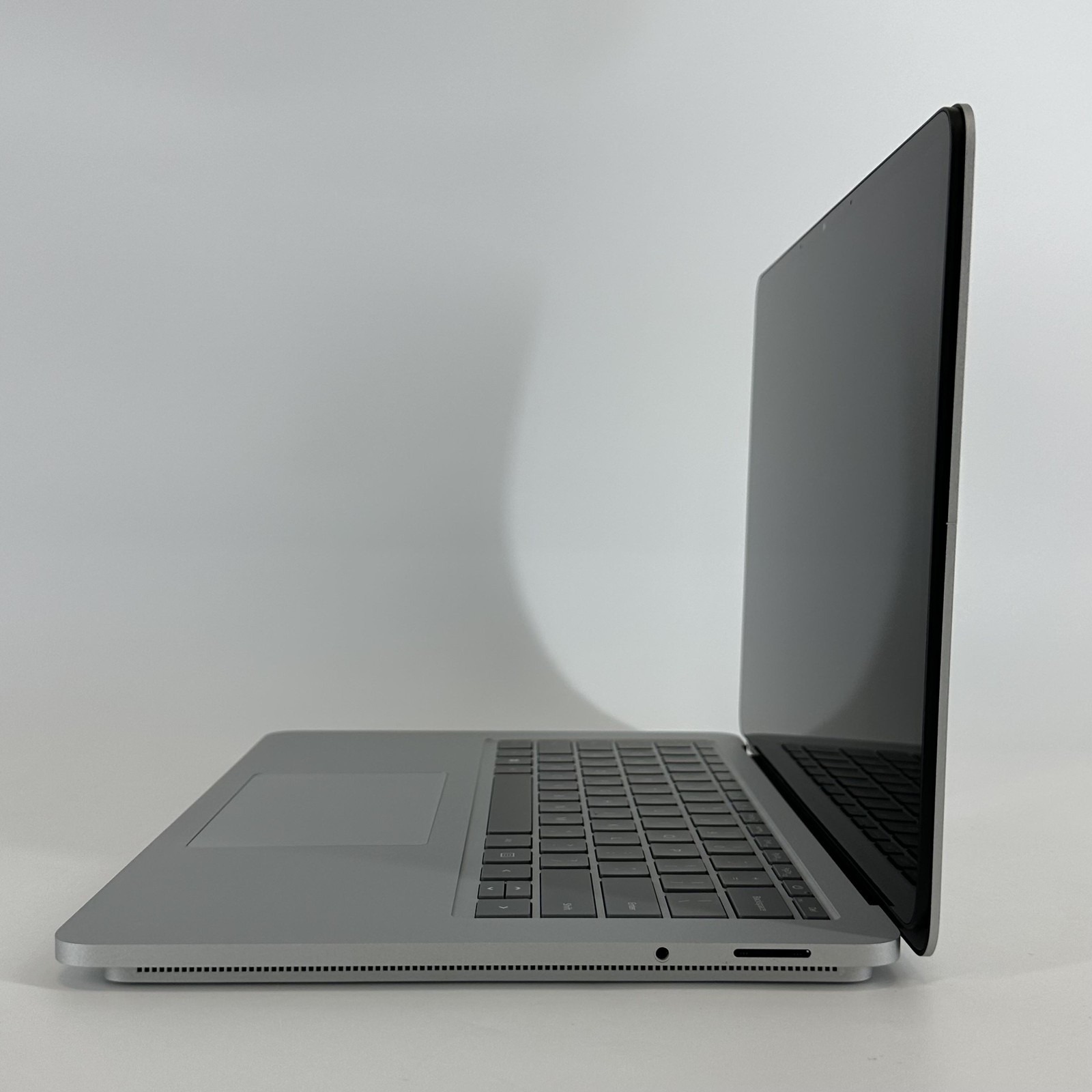 Microsoft Surface Laptop Studio 14.4 2K TOUCH i7-11370H 32GB 1TB SSD RTX 3050 Ti