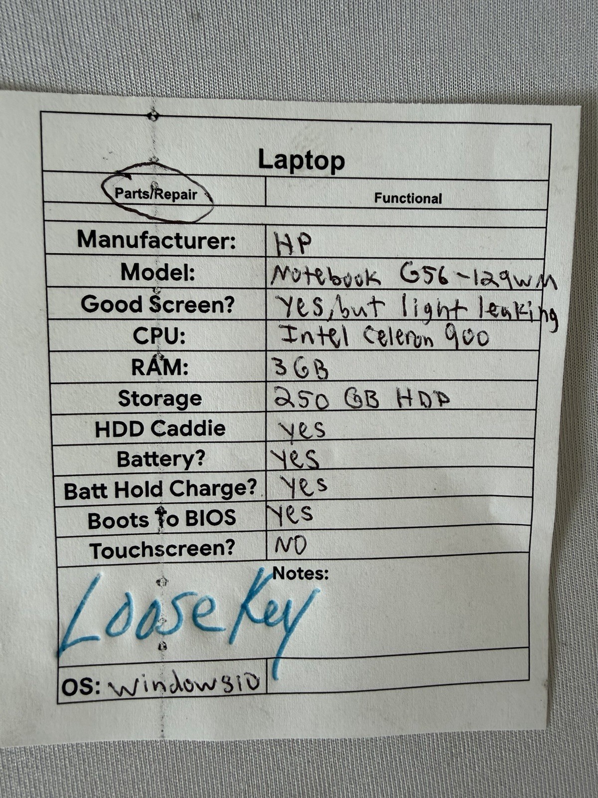 HP Notebook G56-129wm Laptop – Screen Leaks Light – Intel Celeron 900 – Read Des